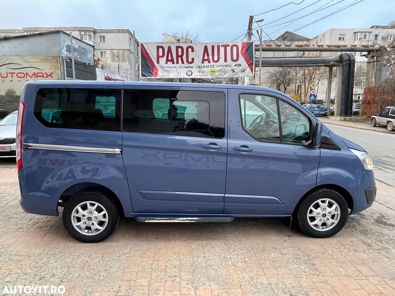 Ford Tourneo Custom